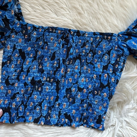 ARITZIA Wilfred Smocked Blouse In Baltic Sea - Picture 8 of 8